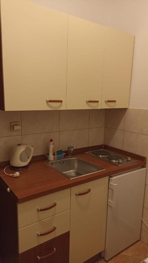 פג Apartments Ivo מראה חיצוני תמונה
